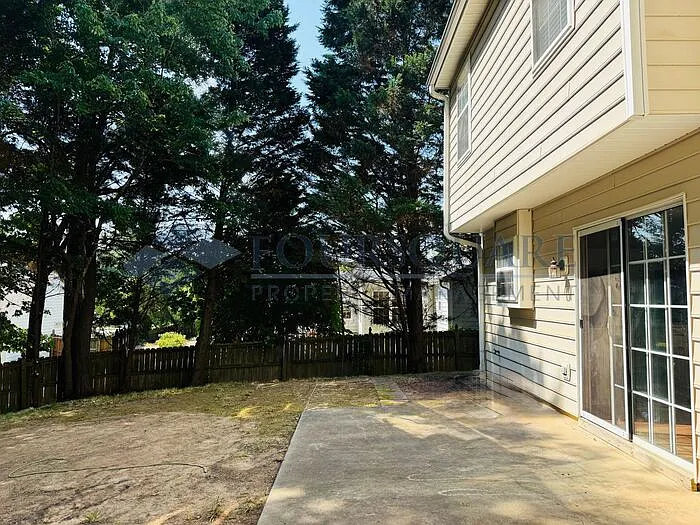 508 Stonecreek Dr — Photo 3