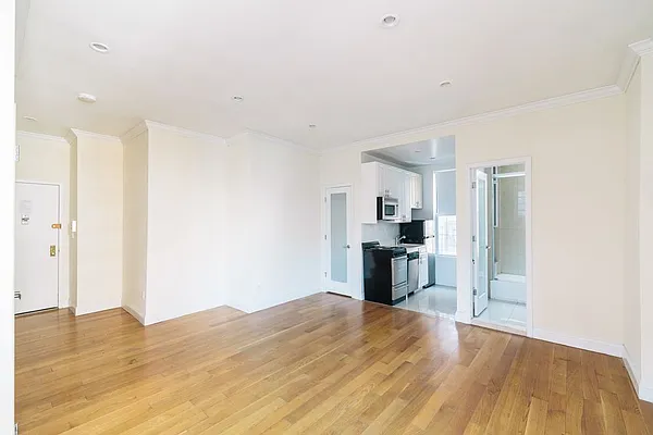 Rented by Sky Management | media 11