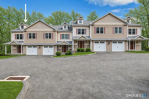 2 Murphys Ln Photo 1
