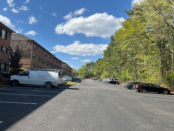 5th image of 106H Riverbend Cmns