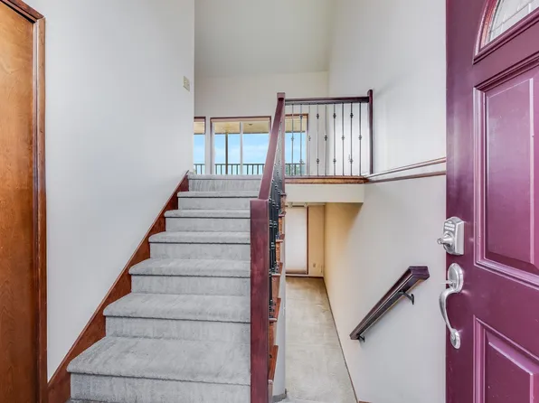 6270 Preakness Dr, West Linn, OR 97068