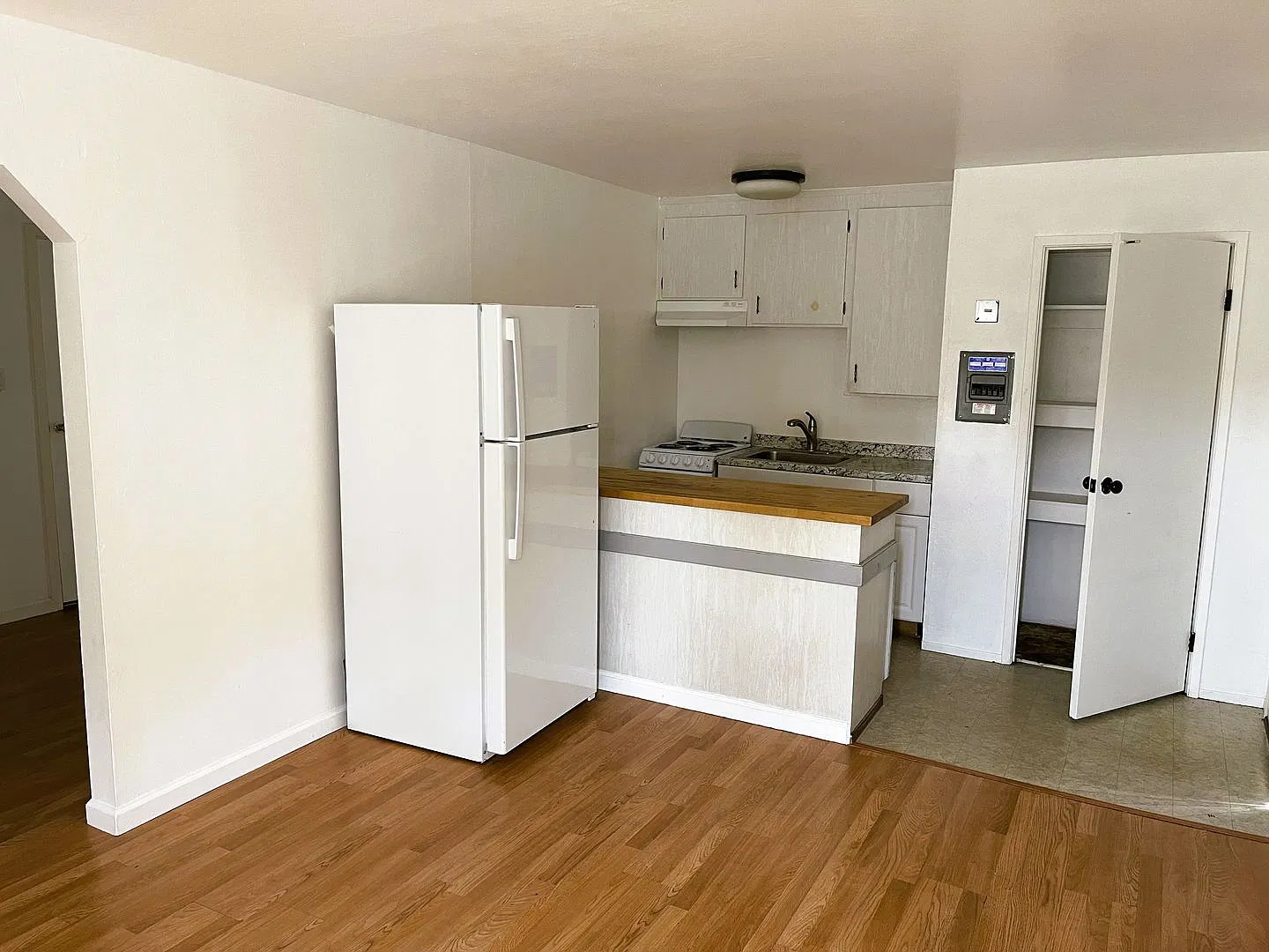 510 Fairgrounds Dr — Photo 4