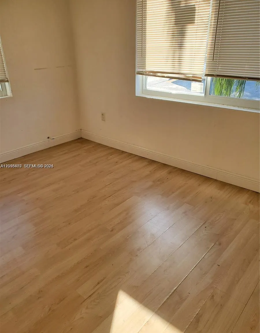 Sunset Palm Villas Condo — Photo 2