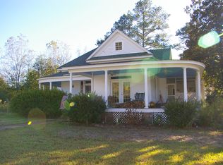 209 Brooks St, Lake, MS 39092