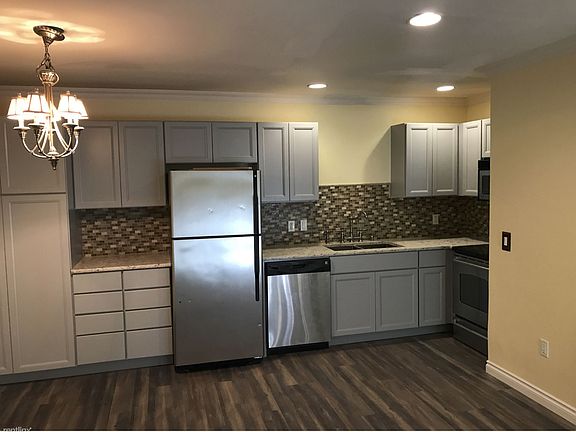 3rd image of 2609 S 272nd St APT 25