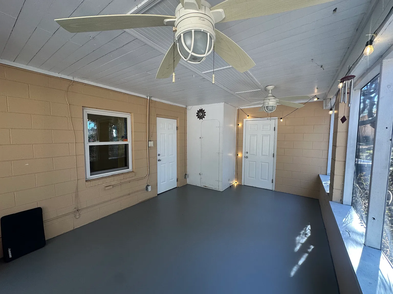 2 bed, 1052 sqft, $1,400 — Photo 3