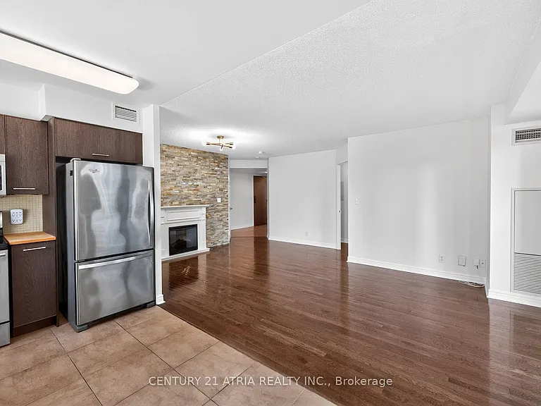 23 Hollywood Ave #808 — Photo 28