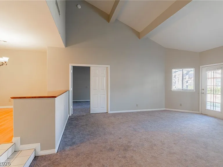 2761 Laguna Shores Ln — Photo 10