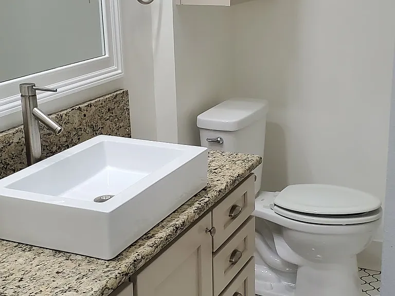 5635 S Madison Ave — Photo 22