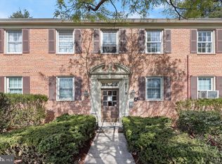 2215 Washington Ave APT 202, Silver Spring, MD 20910