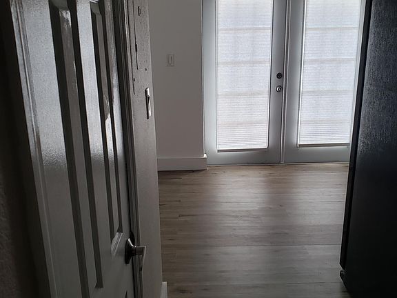 3rd image of 561 NW 82nd Ct APT 187
