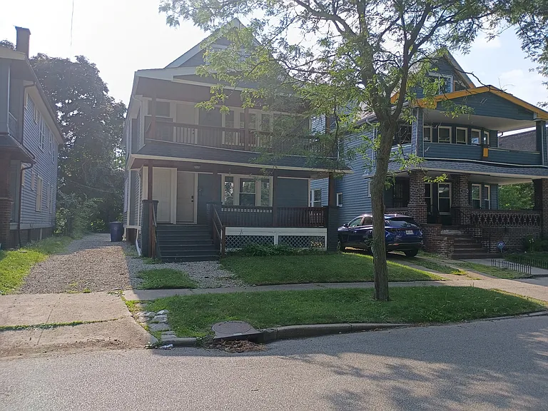 1328 E 86th St #DN — Photo 13