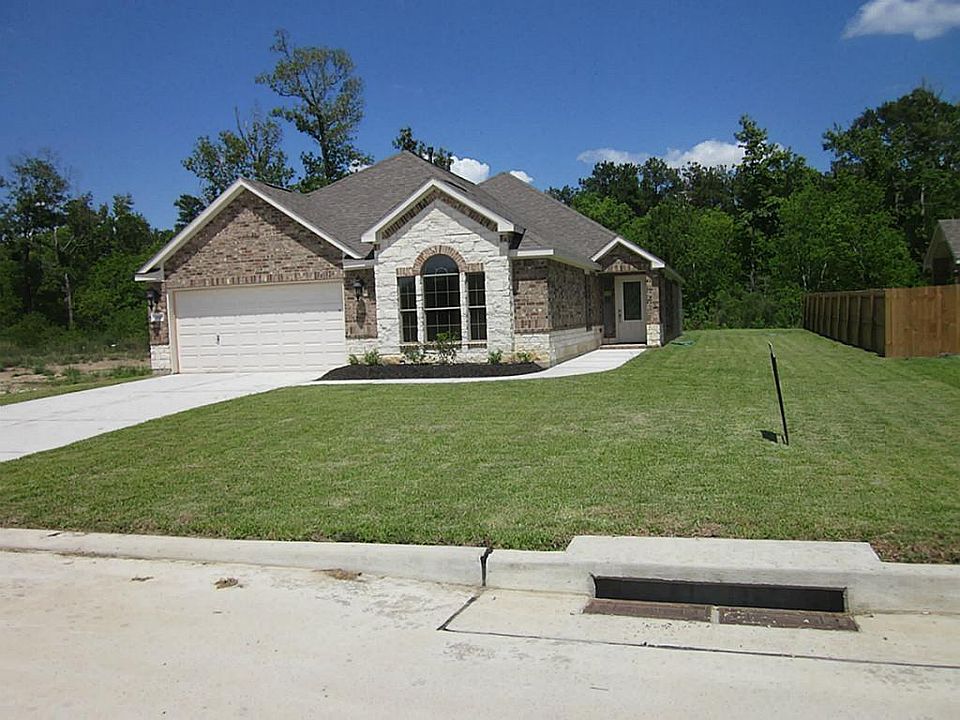 1st image of 2111 Antler Trails Dr
