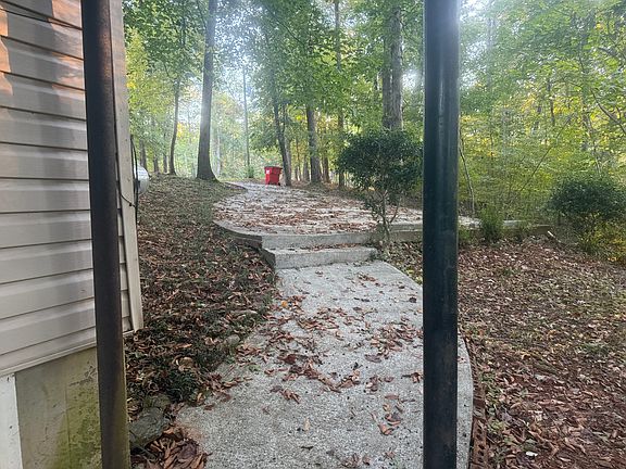 2nd image of 1287 Hampton Locust Grove Rd #D