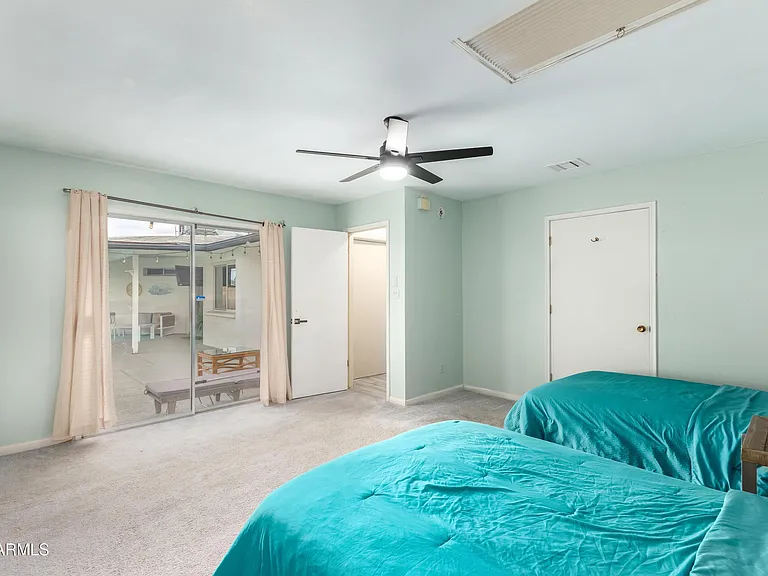 4428 W Laurie Ln — Photo 23