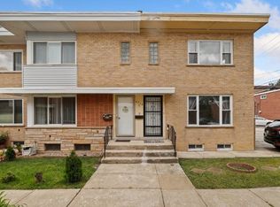 4716 Washington St #D, Skokie, IL 60076