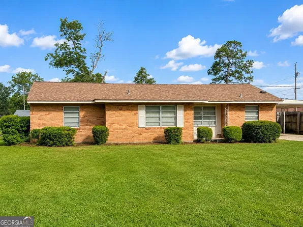1301 Acton Dr, Vidalia, GA 30474