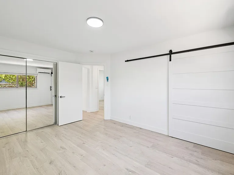 Davis 1120 — Photo 35