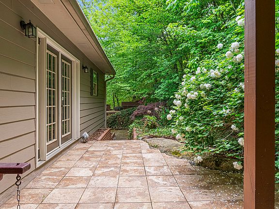 32nd image of 300 Gunter Smith Rd