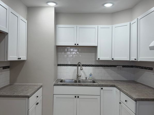 102-166 Georgetown Ln #149