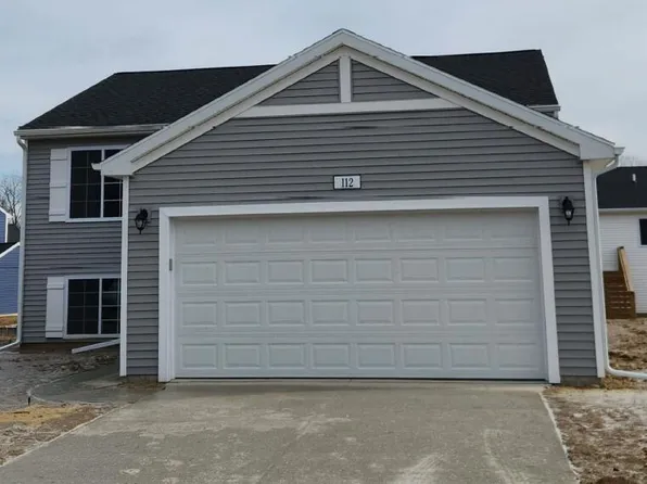 112 Saint Clair Cir, Brooklyn, MI 49230