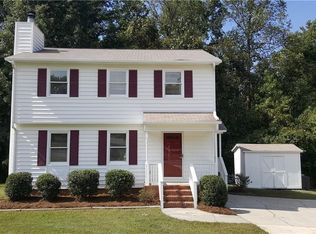 1600 Guilmont Ct, High Point, NC 27265