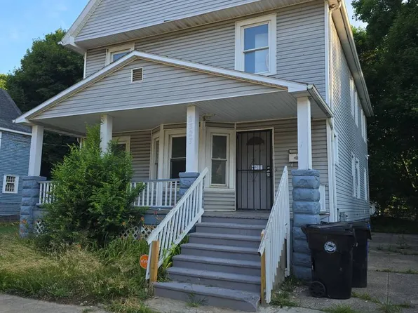 8323 Medina Ave, Cleveland, OH 44103