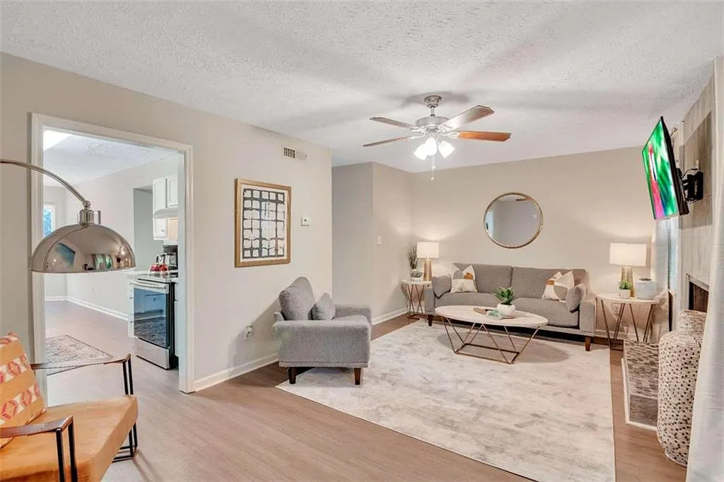 2 bed, 2.5 bath, $2,995 — Photo 1