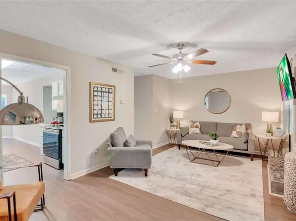 4543 Coopers Creek Pl SE, Smyrna, GA 30082