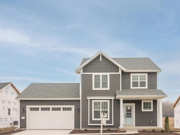 2132 Autumn Lake Parkway, Madison, WI 53718