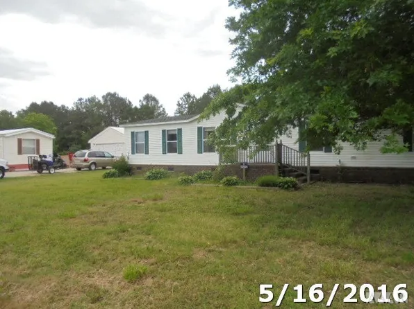 105 Kelly Dr, Elizabeth City, NC 27909
