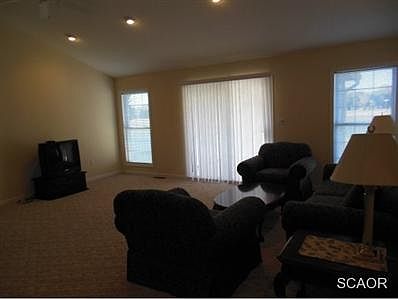5th image of 25 Turtle Dove Dr