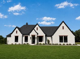 1037 Woodland Rd, Weatherford, TX 76088