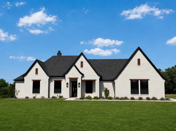 1037 Woodland Rd, Weatherford, TX 76088