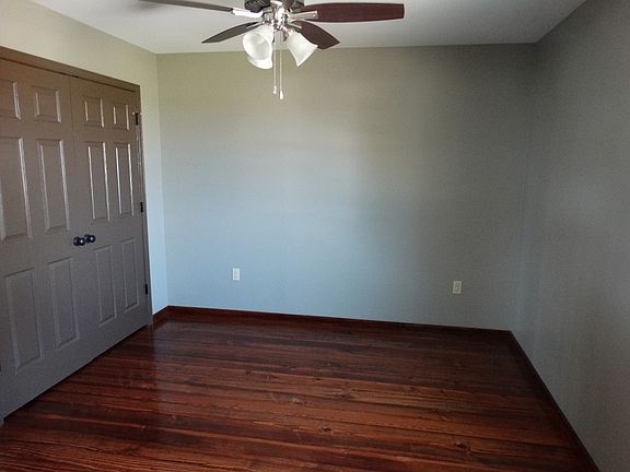 5th image of Horseshoe Cir