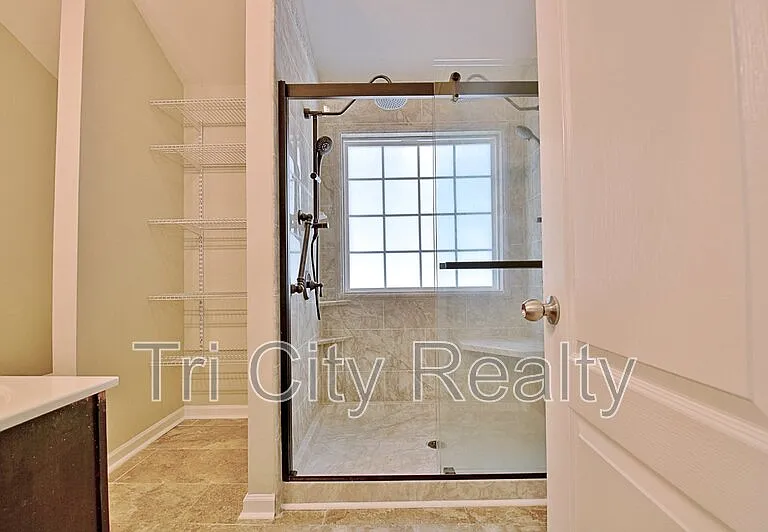 341 Hunterian Pl — Photo 36