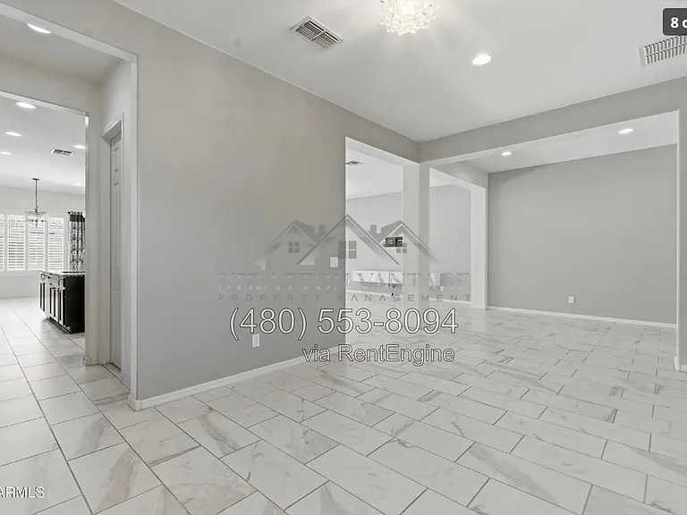 1083 E Holland Park Dr — Photo 6