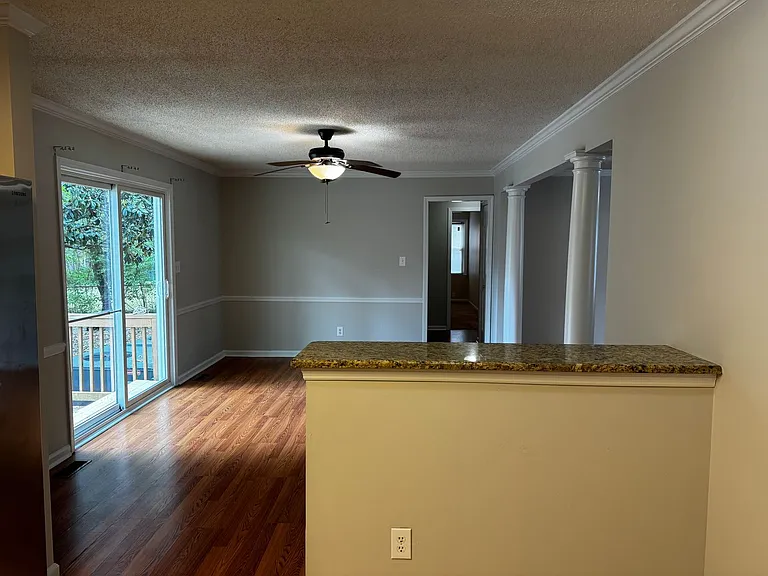 1862 Geiberger Dr — Photo 10