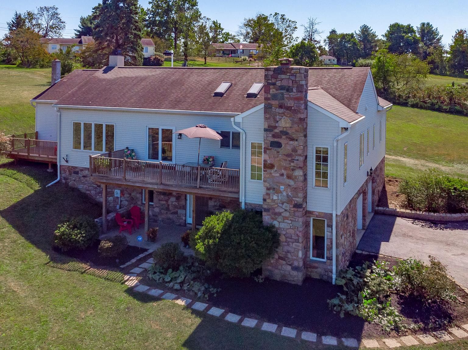 642 Bergeys Mill Rd, Lederach, PA 19450 Zillow