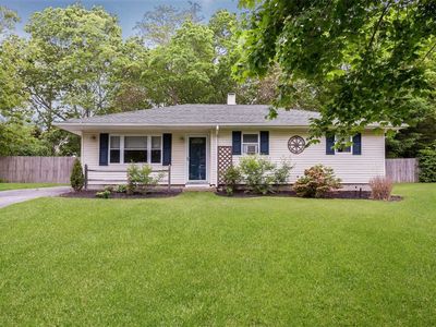 14 Wedgewood Ln, Brookhaven, NY, 11719