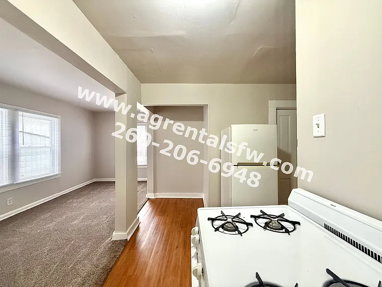 616 Mechanic St — Photo 8