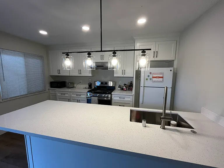1819 Addison St #1 — Photo 22