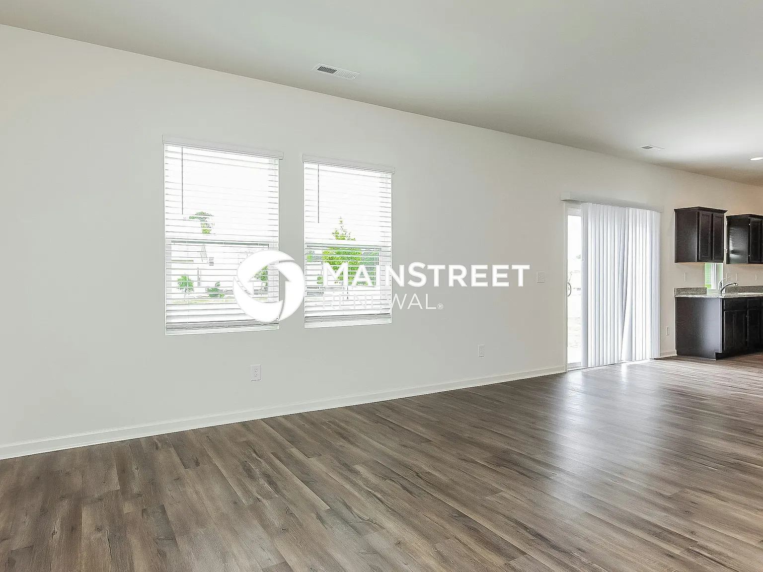 125 Quincy Meadow Ave — Photo 2