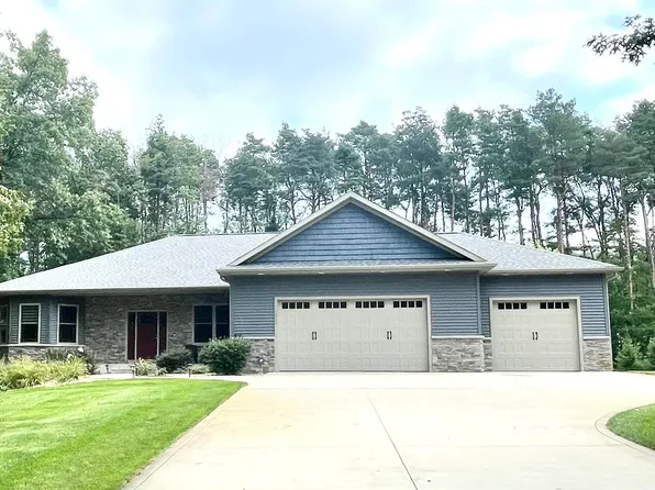 1999 Toscana St, Kalamazoo, MI 49009