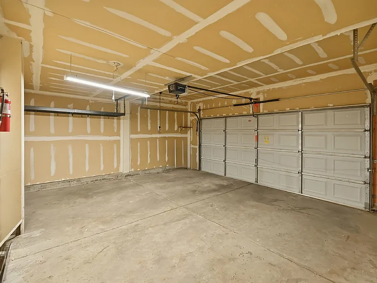 1097 W 112th Ave #B — Photo 25