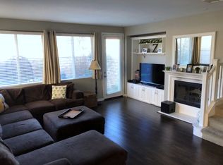 19417 Opal Ln, Santa Clarita, CA 91350