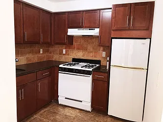 Rented by NY Space Finders Inc.