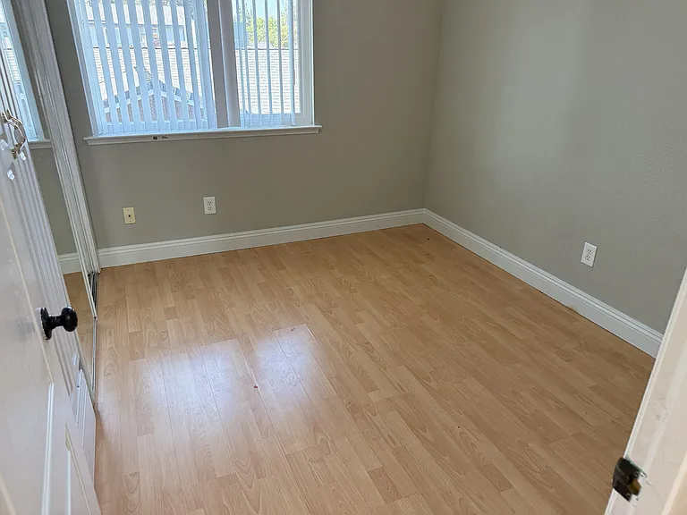 3355 Zorina Way — Photo 27