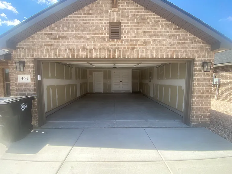 404 Pratt Dr #2 — Photo 11