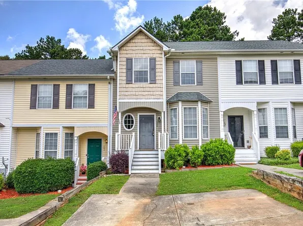 105 Timber Ridge Dr, Cartersville, GA 30121